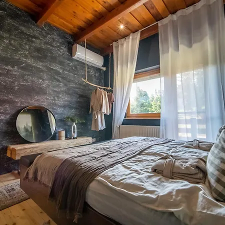 Ferienhaus Foxforest Vendeghaz *